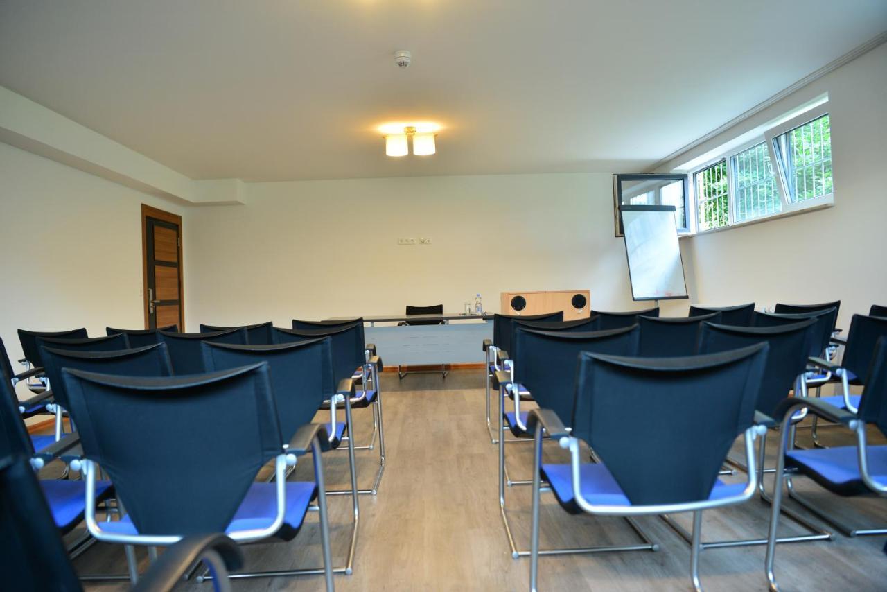 Hotel Hausen Obertshausen Frankfurt Екстериор снимка
